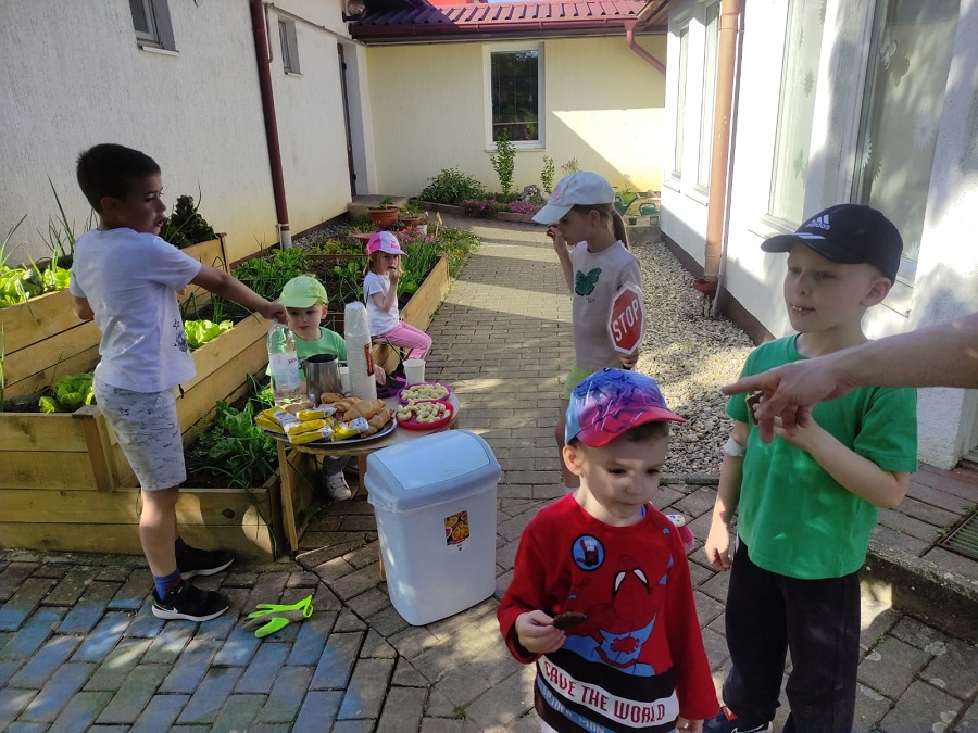 c2f1f7c5 efc1 4adc 9962 e43823b74fee